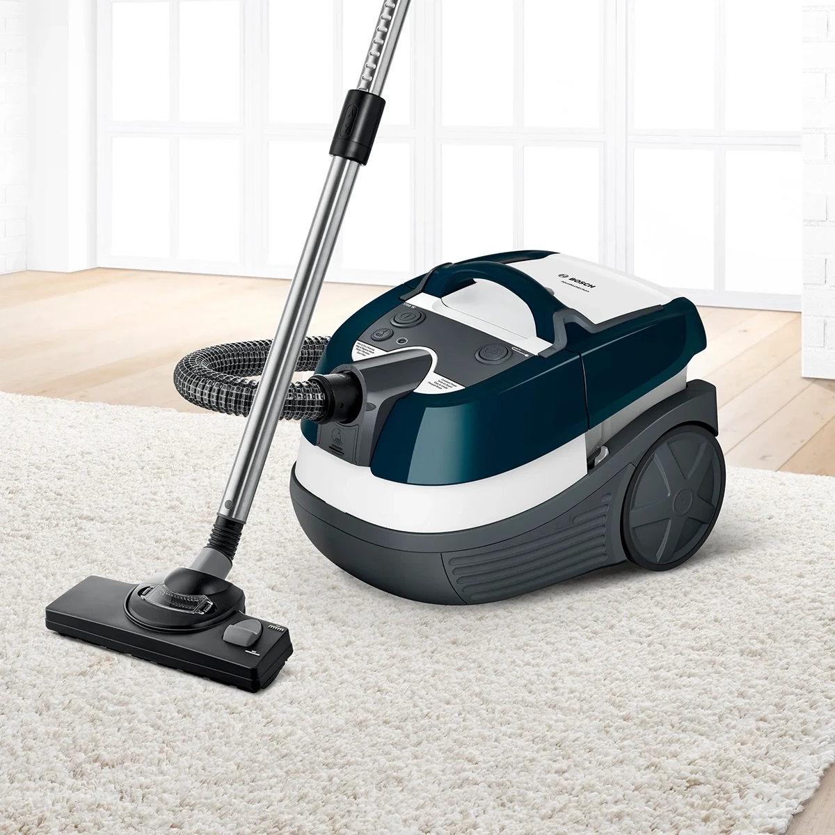 BOSCH Series 4 Wet & dry vacuum cleaner 1700 W